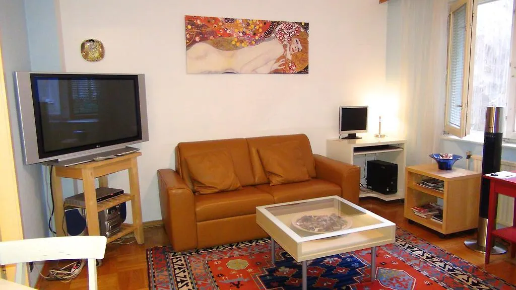 Vienna Center Apartment